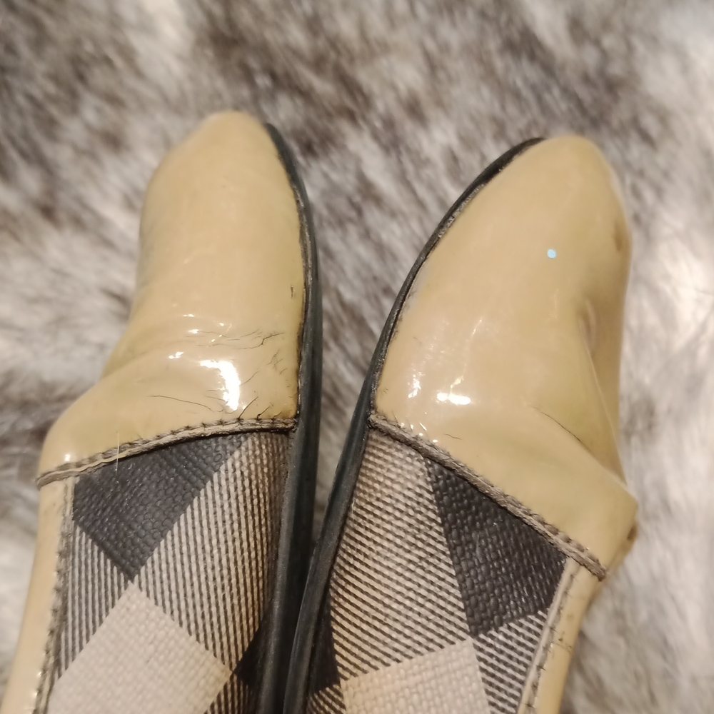 Burberry flats - Picture 9 of 16